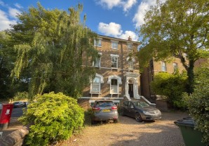 Property for Auction in London - 30A Kidbrooke Park Road, Blackheath, London, SE3 0LW