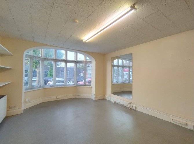 Lot Image