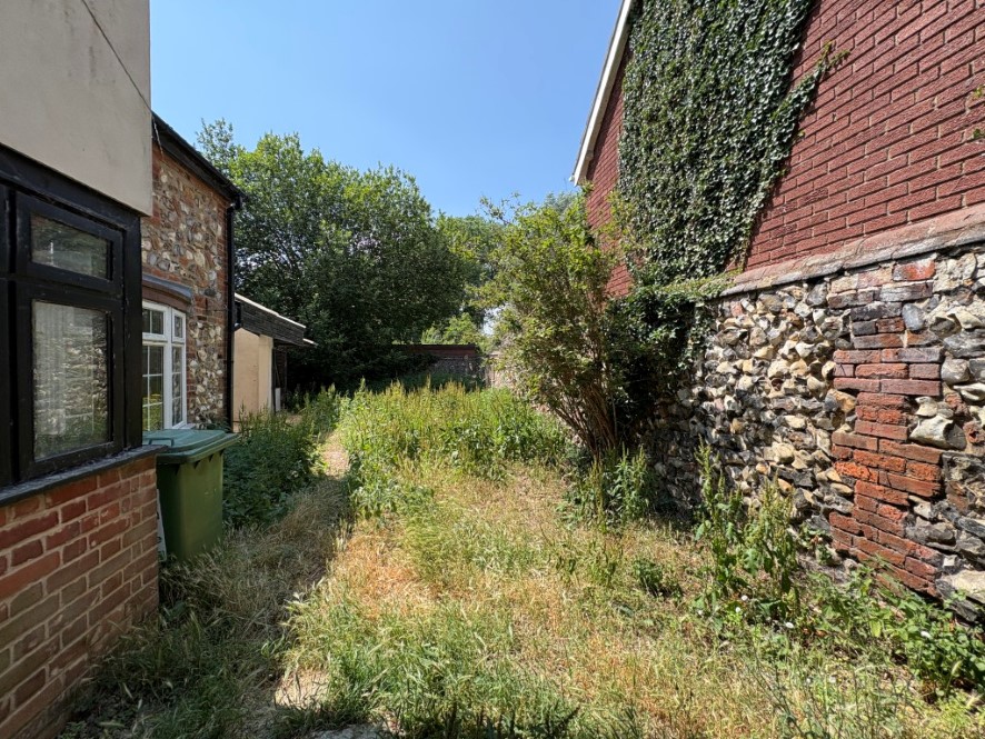 Lot Image