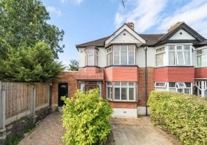 Property for Auction in London - 1 Chelsworth Drive, Plumstead, London, SE18 2RB
