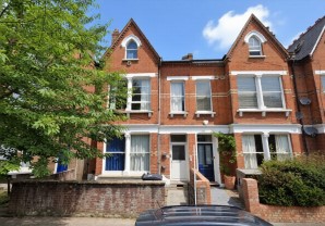 Property for Auction in London - 33 Fairbridge Road, Islington, London, N19 3EW