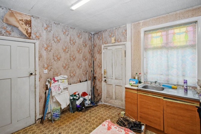 Lot Image