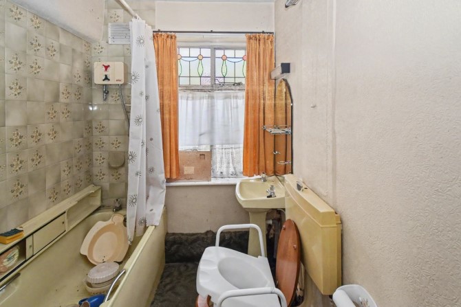 Lot Image