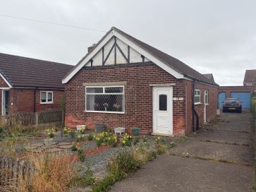 Property for Auction in Chesterfield & North Derbyshire - 16 Rowthorne Lane, Glapwell, Chesterfield, Derbyshire S44 5QD