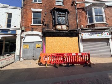 Property for Auction in Lincolnshire - 43 Lord Street, Gainsborough, Lincolnshire DN21 2DD