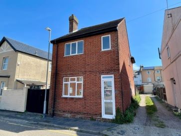 Property for Auction in East Anglia - 10 North Street, Walton on the Naze, Essex CO14 8PH