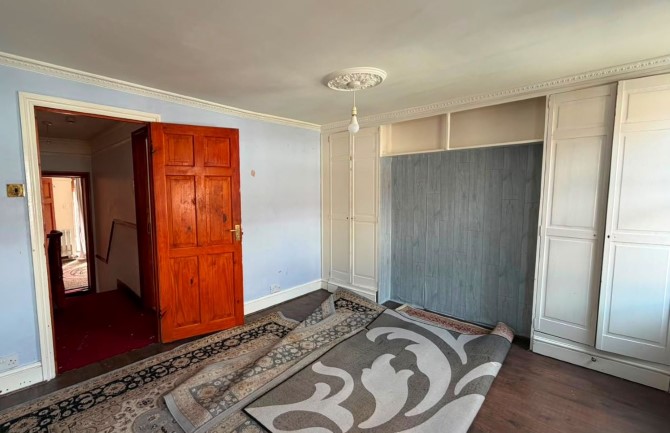 Lot Image
