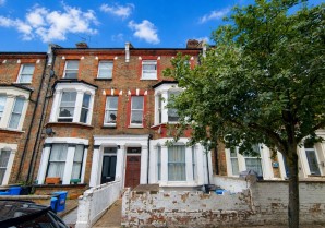 Property for Auction in London - 174B Bravington Road, Maida Vale, London, W9 3AP