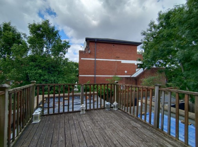 Lot Image