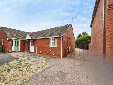 Property for Auction in Coventry & Warwickshire - 22 Bay Tree Close, Wood End, Coventry, West Midlands CV2 1HP