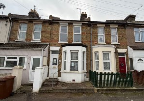 Property for Auction in London - 17 Regent Road, Gillingham, Kent, ME7 5JE