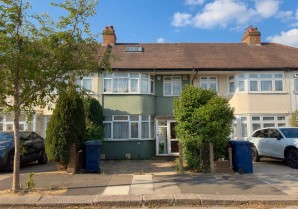Property for Auction in London - 41 Jeymer Drive, Greenford, Middlesex, UB6 8NS