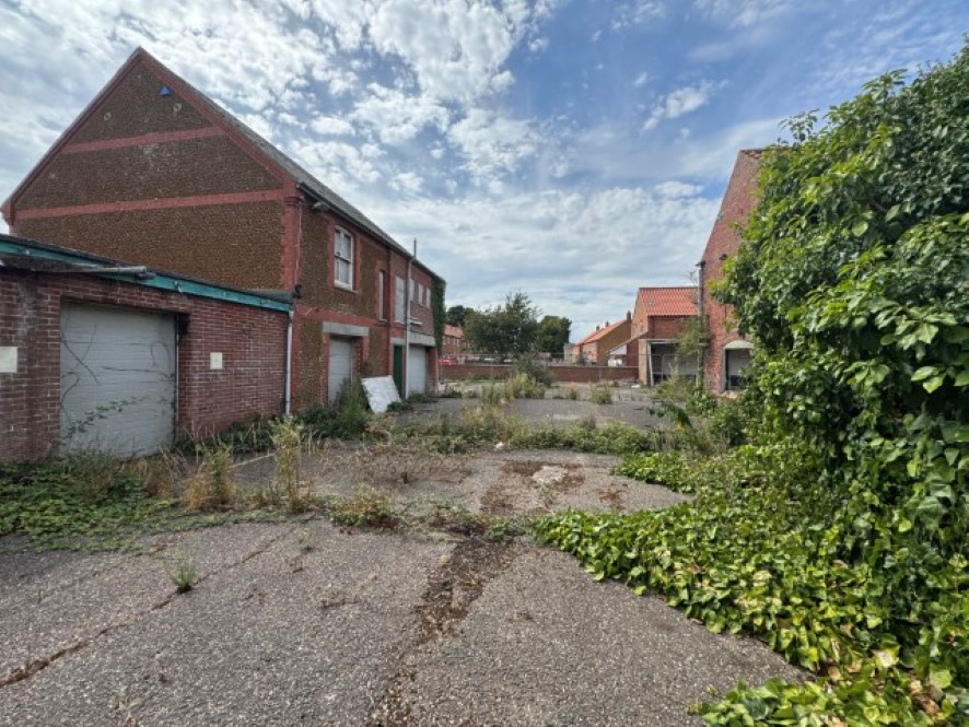 Lot Image