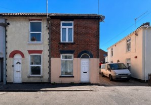 Property for Auction in London - 49 Exmouth Road, Great Yarmouth, Norfolk, NR30 3DP