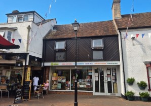 Property for Auction in London - 6 High Street, Hythe, Southampton, Hampshire, SO45 6AH