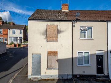 Property for Auction in Lincolnshire - 32 High Street, Gainsborough, Lincolnshire DN21 1BH