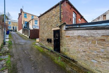 Property for Auction in Lincolnshire - Flat 2, Griffin Works, Clement Street, Accrington BB5 2HR