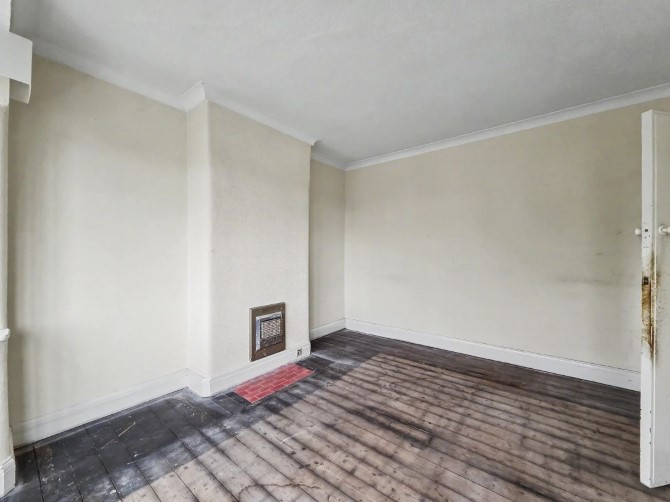 Lot Image