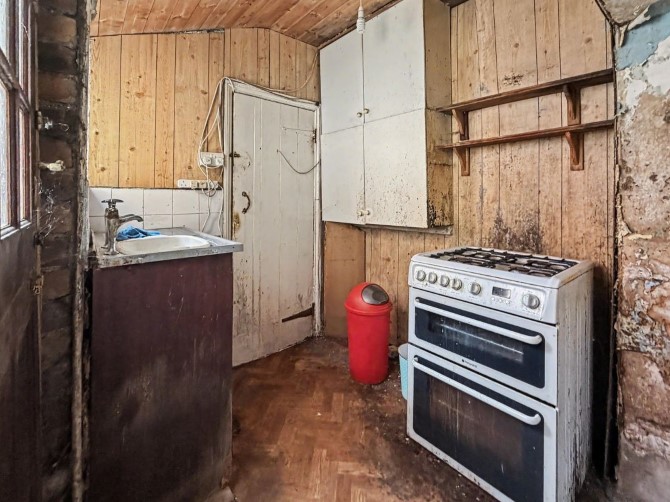 Lot Image