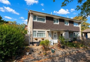 Property for Auction in London - 1 Reservoir Cottages, Love Lane, Abbots Langley, Hertfordshire, WD5 0QA