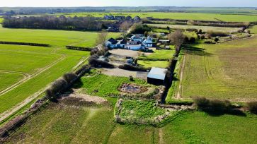 Property for Auction in Hull & East Yorkshire - The Lodge Valley Farm, Smook Hills Road, Hollym, East Yorkshire, HU19 2QQ