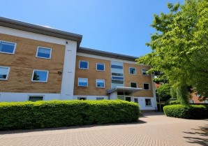 Property for Auction in London - 4 Swansea Court, Beckton, London, E16 2RT