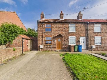 Property for Auction in Hull & East Yorkshire - 14 Bridlington Road, Beeford, East Yorkshire, YO25 8AN
