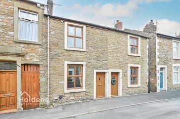 Property for Auction in North West - 9 Water Street, Ribchester, Preston, Lancashire PR3 3YJ