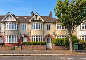 Property for Auction in London - 23 Hale End Road, Walthamstow, London, E17 4BG