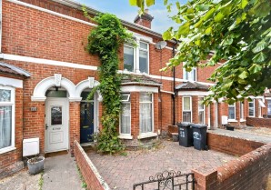 Property for Auction in London - 53 Desborough Road, Eastleigh, Hampshire, SO50 5NY