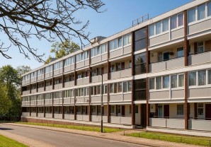 Property for Auction in London - 72 Ibsley Gardens, Wandsworth, London, SW15 4JW