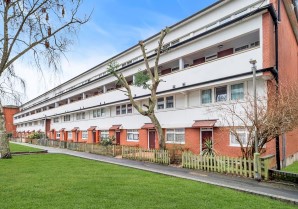 Property for Auction in London - 24 Timsbury Walk, Wandsworth, London, SW15 4LN