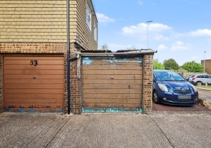 Property for Auction in London - Garage at 32 Brussels Way, Luton, Bedfordshire, LU3 3TQ