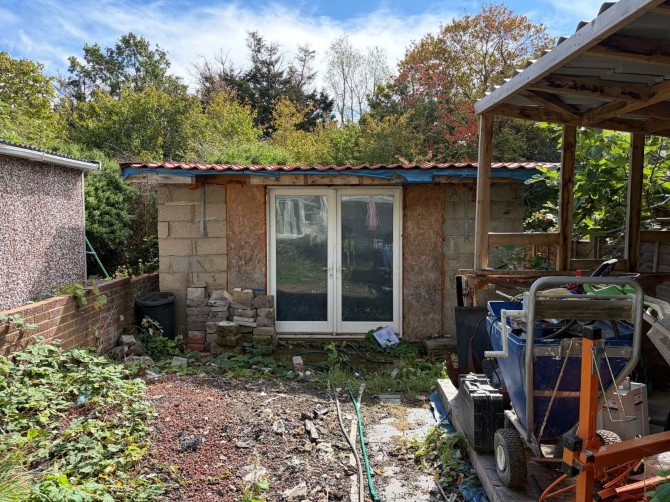 Lot Image