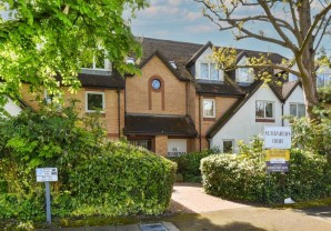 Property for Auction in London - Flat 11 St. Elizabeths Court, Mayfield Avenue, Whetstone, London, N12 9HZ