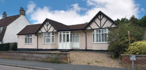 Property for Auction in London - 64 Pondcroft Road, Knebworth, Hertfordshire, SG3 6DE