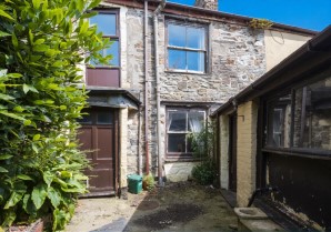 Property for Auction in London - Driftwood House, 2 Broad Street, St. Columb, Cornwall, TR9 6AS