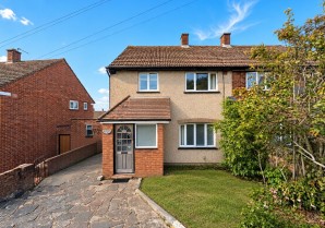 Property for Auction in London - 7 Claygate Crescent, New Addington, Croydon, Surrey, CR0 0RA