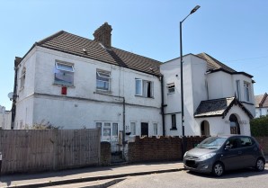 Property for Auction in London - 16C Bury Street, Edmonton, London, N9 7LB