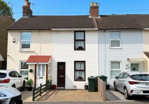 Property for Auction in London - 123 Cudworth Road, Willesborough, Ashford, Kent, TN24 0BB