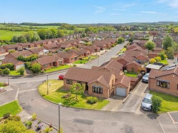 Property for Auction in Chesterfield & North Derbyshire - 2 Wilkinson Close, Chesterfield, Derbyshire S40 2UP