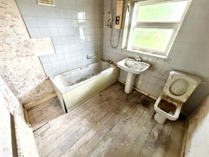 Lot Image