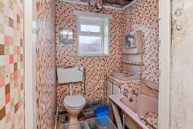 Lot Image