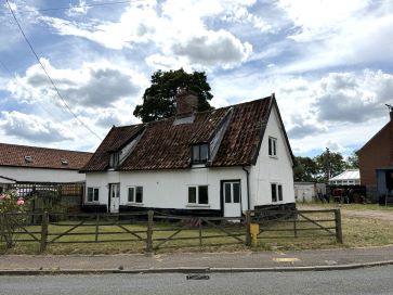 Property for Auction in East Anglia - Delmar, The Street, Caston, Attleborough, Norfolk NR17 1DD