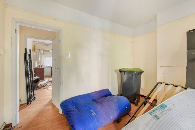 Lot Image