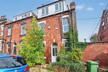 Property for Auction in West Yorkshire - 10 Pennington Grove, Leeds, West Yorkshire LS6 2JL