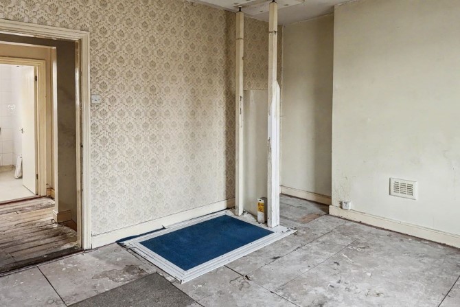 Lot Image