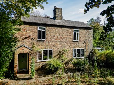 Property for Auction in Lincolnshire - Fen View, Linwood Road, Martin, Lincoln, Lincolnshire LN4 3RA