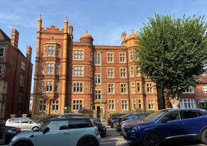 Property for Auction in Sussex & Hampshire - Flat 9 Arundel House, 22 The Drive, Hove, BN3 3JD