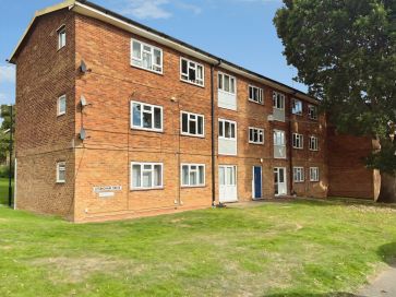 Property for Auction in Coventry & Warwickshire - 40 Lesingham Drive, Tile Hill, Coventry CV4 9JT